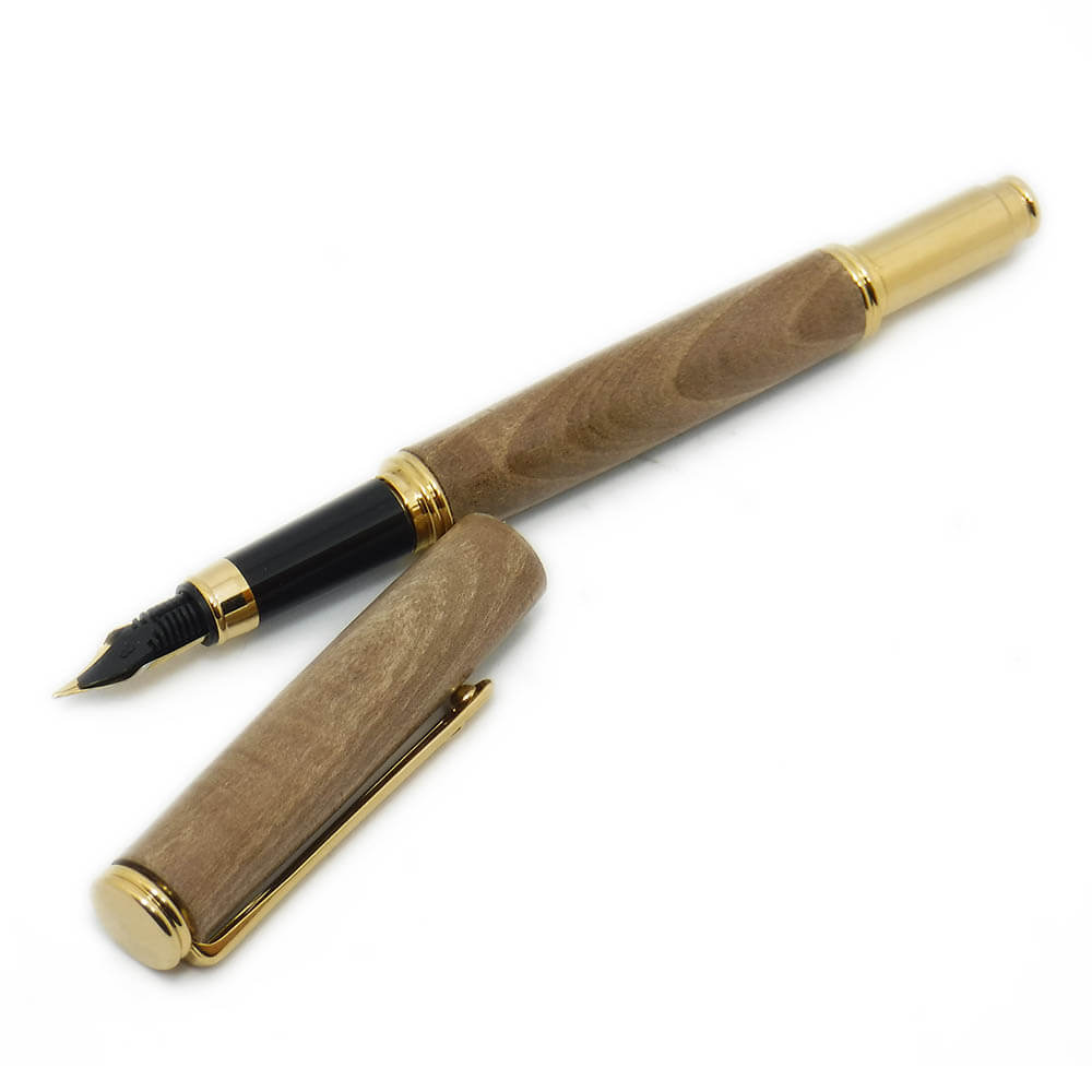 Penna stilografica in legno di Noce artigianale pe